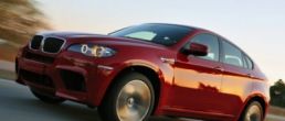BMW X6 M video on the race track